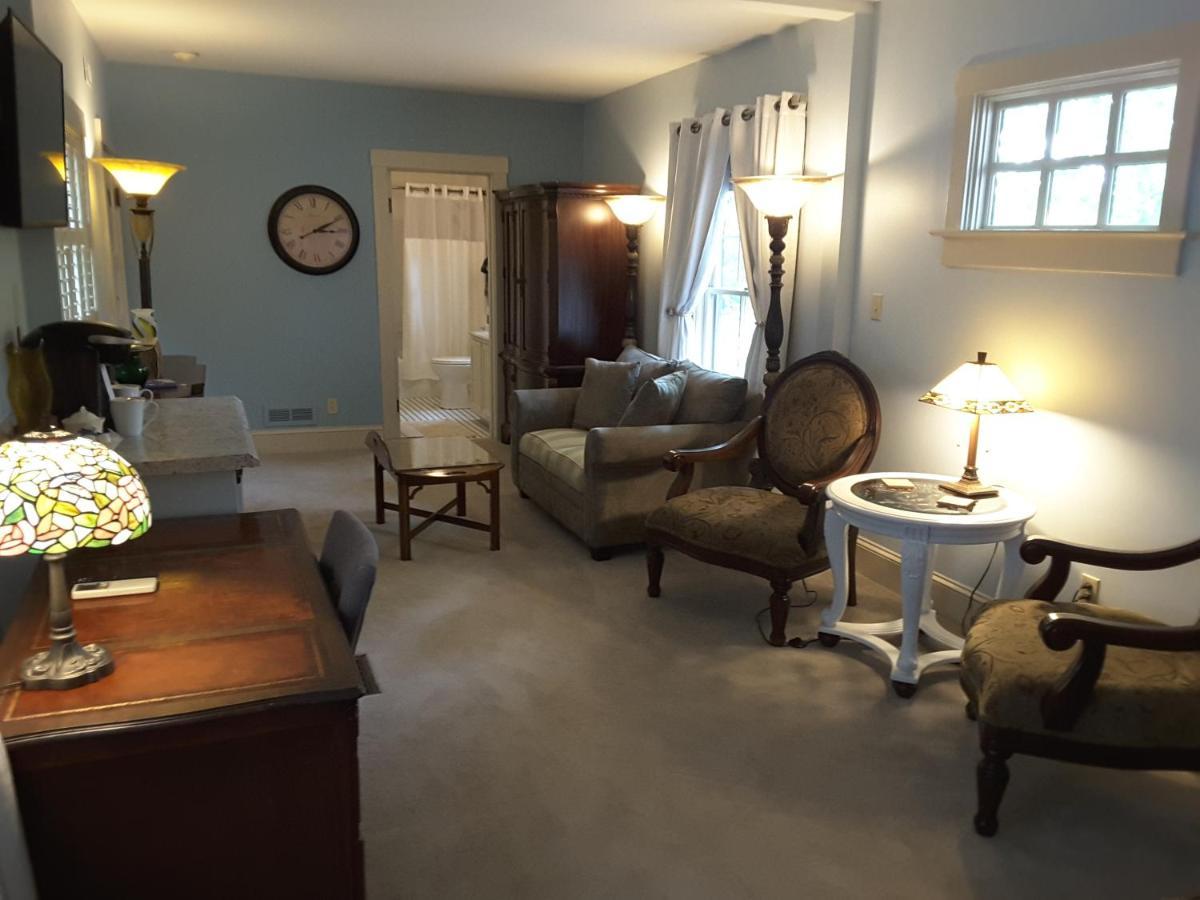 North Lodge On Oakland Bed And Breakfast Asheville Exteriör bild
