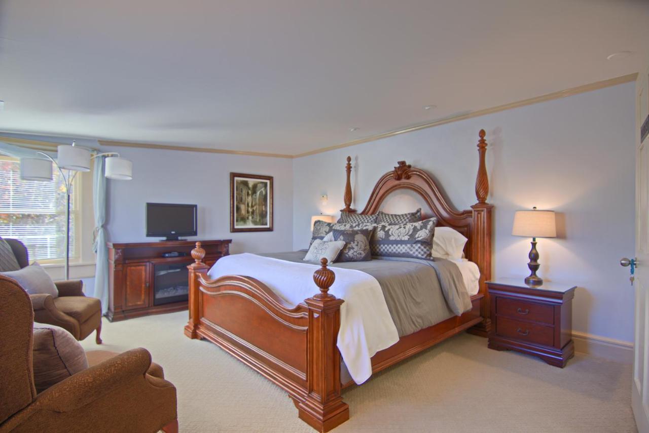 North Lodge On Oakland Bed And Breakfast Asheville Exteriör bild